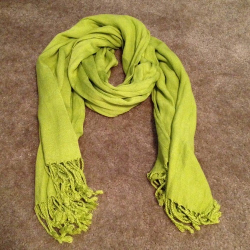 Charming Charlie green scarf